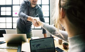 【ベンチャー企業の採用】なぜ難しい？成功のための企業側・求職者側のポイント