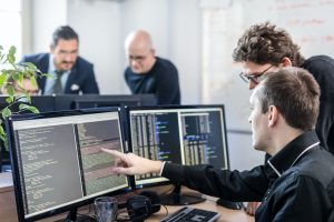 スタートアップでエンジニア採用を成功させるには?