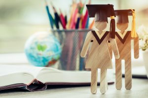 就労ビザに学歴が影響する？【求められる学歴要件】