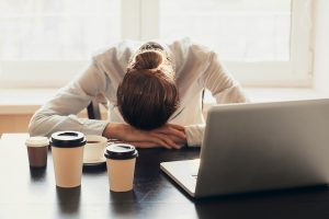 義務化されたストレスチェックとは？誰が・いつ・誰に行う？